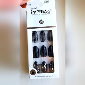 Impress Nails Black
